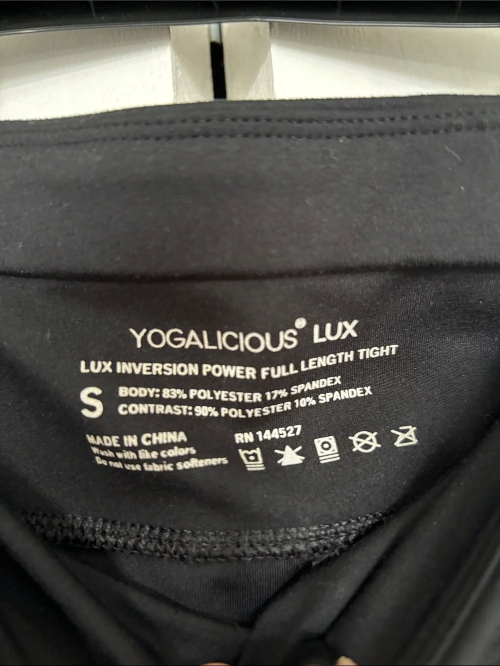 Yogalicious lux inversion power full length tight athletic leggings